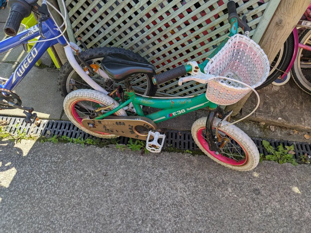 Kids bike - Image 2