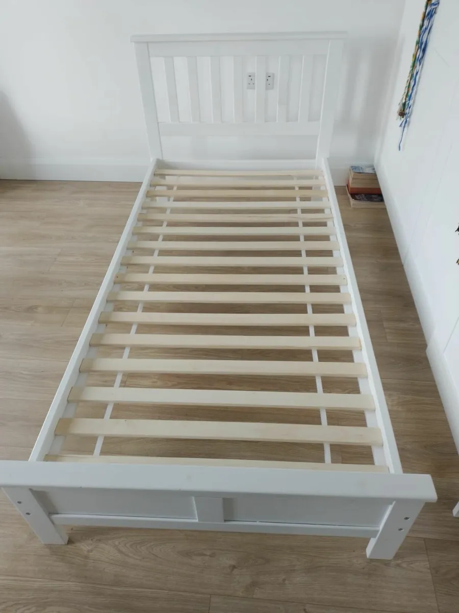Single bed & mattress - Image 3
