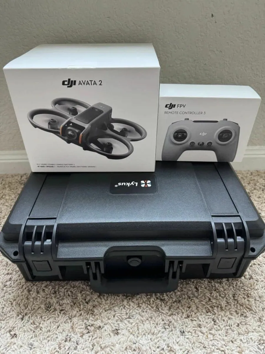 DJI Avata 2 FPV Drone, Goggles and remote control - Image 4