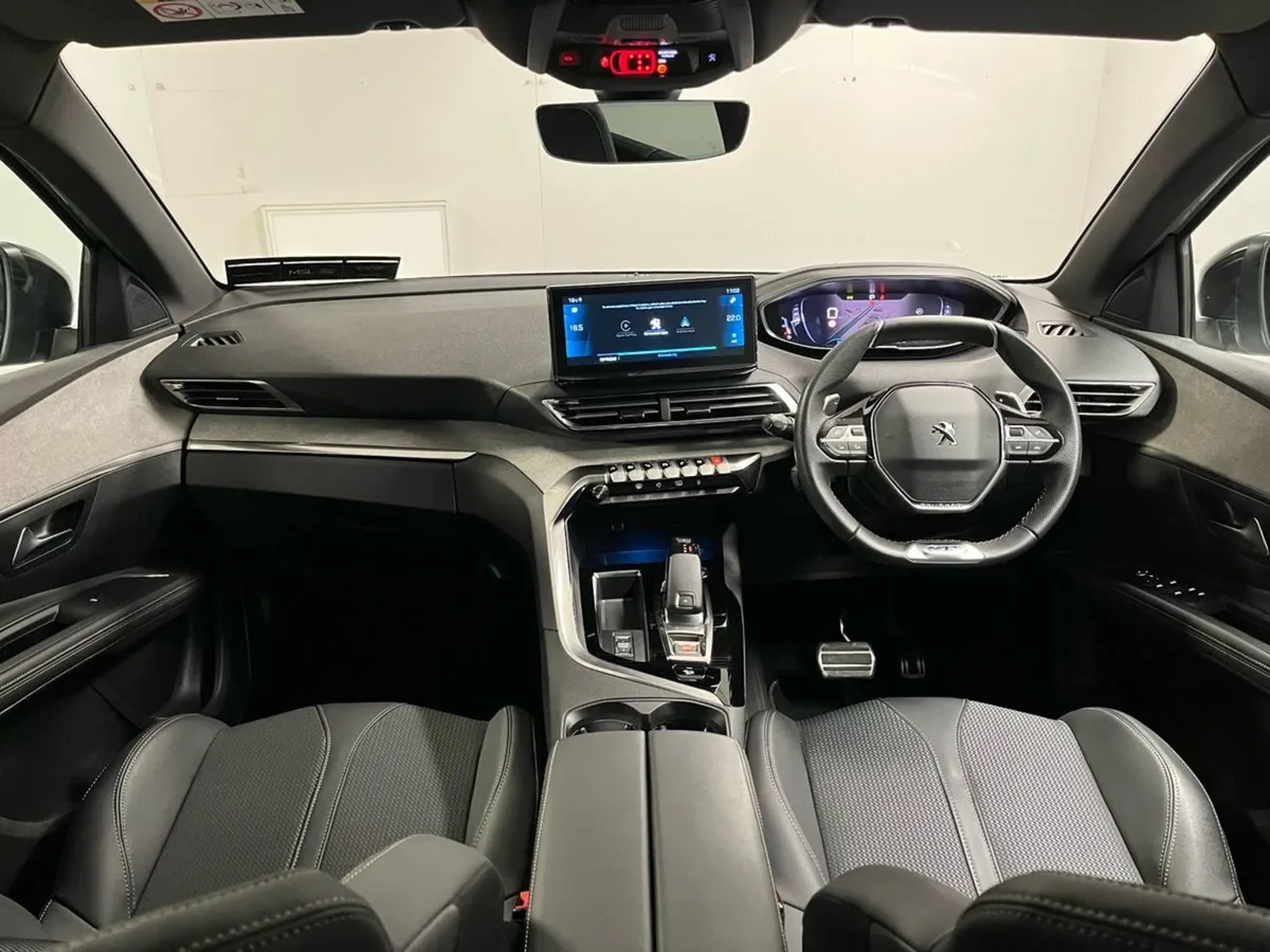 Peugeot 5008 GT Auto 1.5 Bluehdi 130BHP - Reversi - Image 4