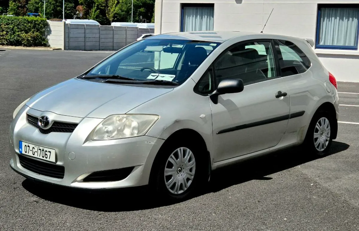 2007 Toyota Aruis 1.4D4d - Image 2