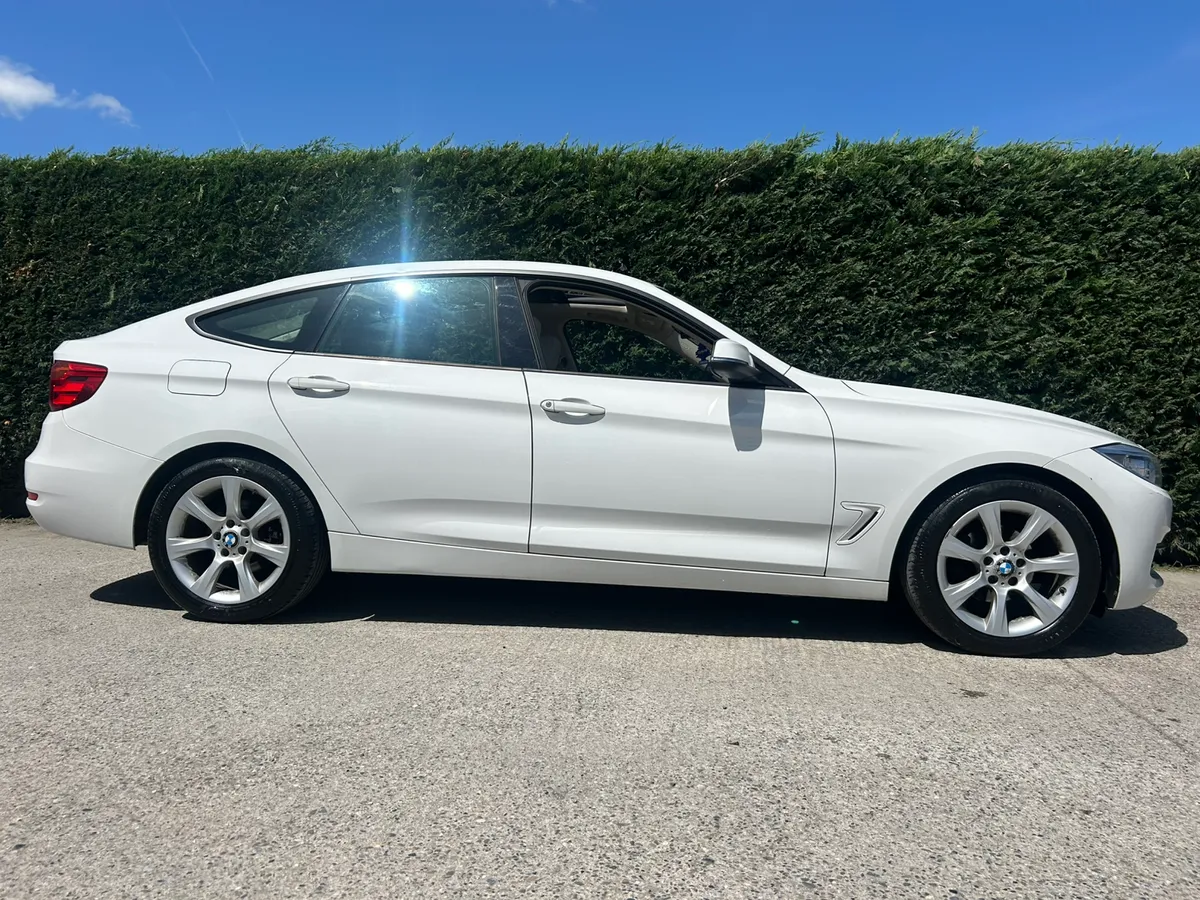 2014 BMW 3 SERIES GT 318D - Image 2