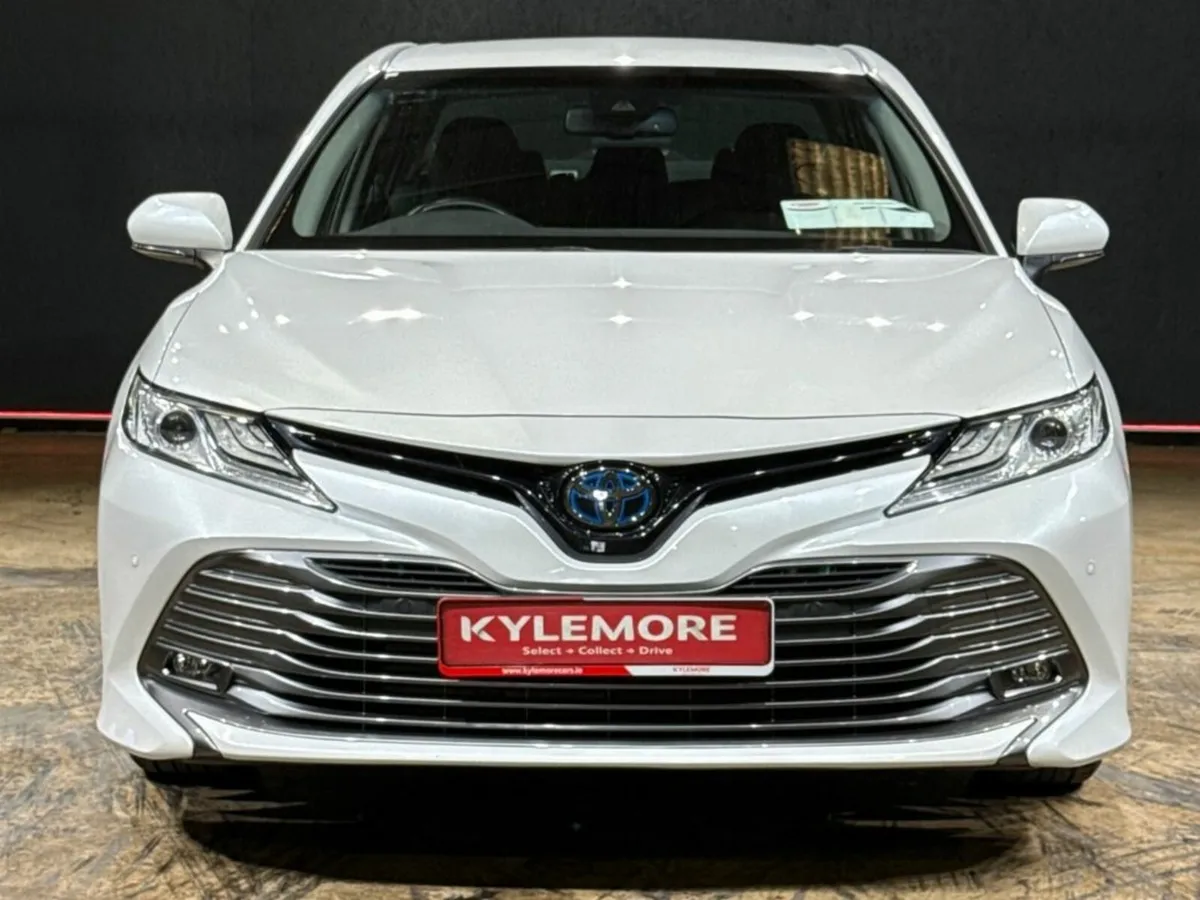 Toyota Camry 2.5 HYBRID - G EDITION - Image 4
