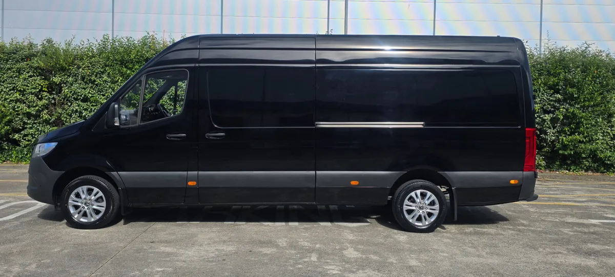 Mercedes Sprinter 317/43 Auto - Low KM, High Spec - Image 3