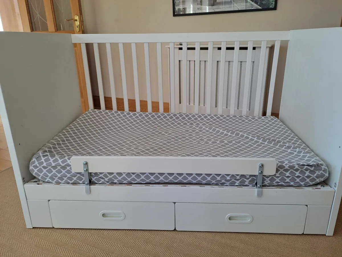 Stuva cot bed - custom high guard for toddler - Image 1