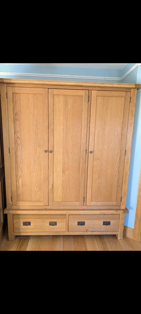 Bedroom furniture set bed wardrobe - Image 3