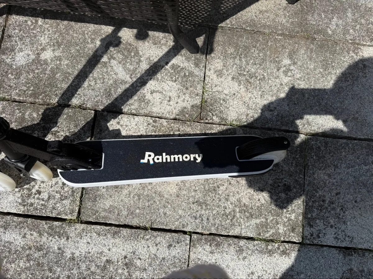 Scooter - Image 4