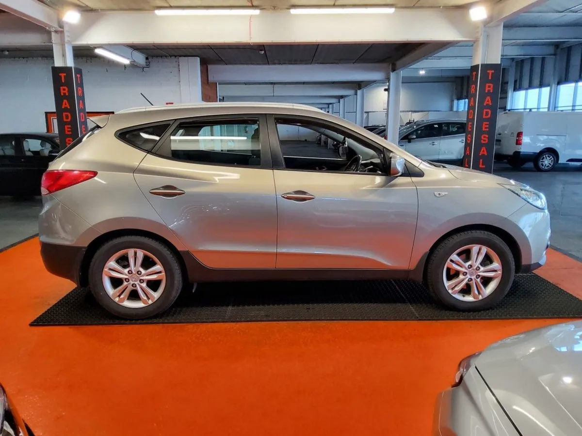 Hyundai ix35 2.0 Crdi 2WD - Image 4