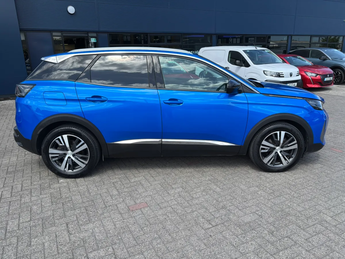 2022 Peugeot 3008 Allure 1.5 diesel - Image 3