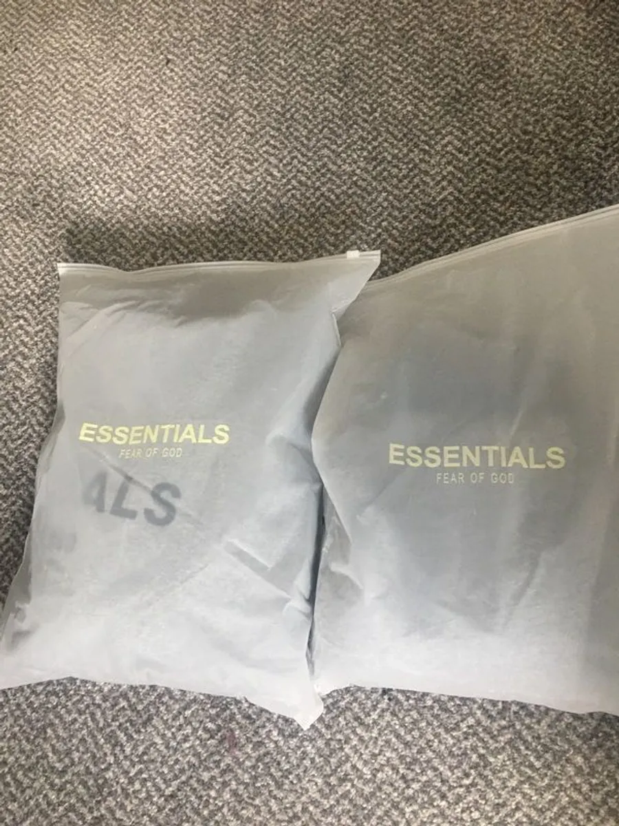 Essentials FOG SS22 Dark Oat - Image 2