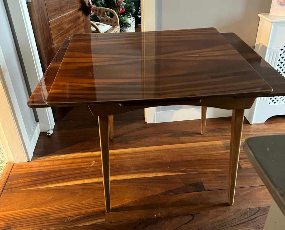Vintage table - Image 2