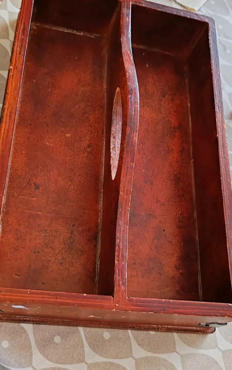 Vintage cutlery box - Image 1
