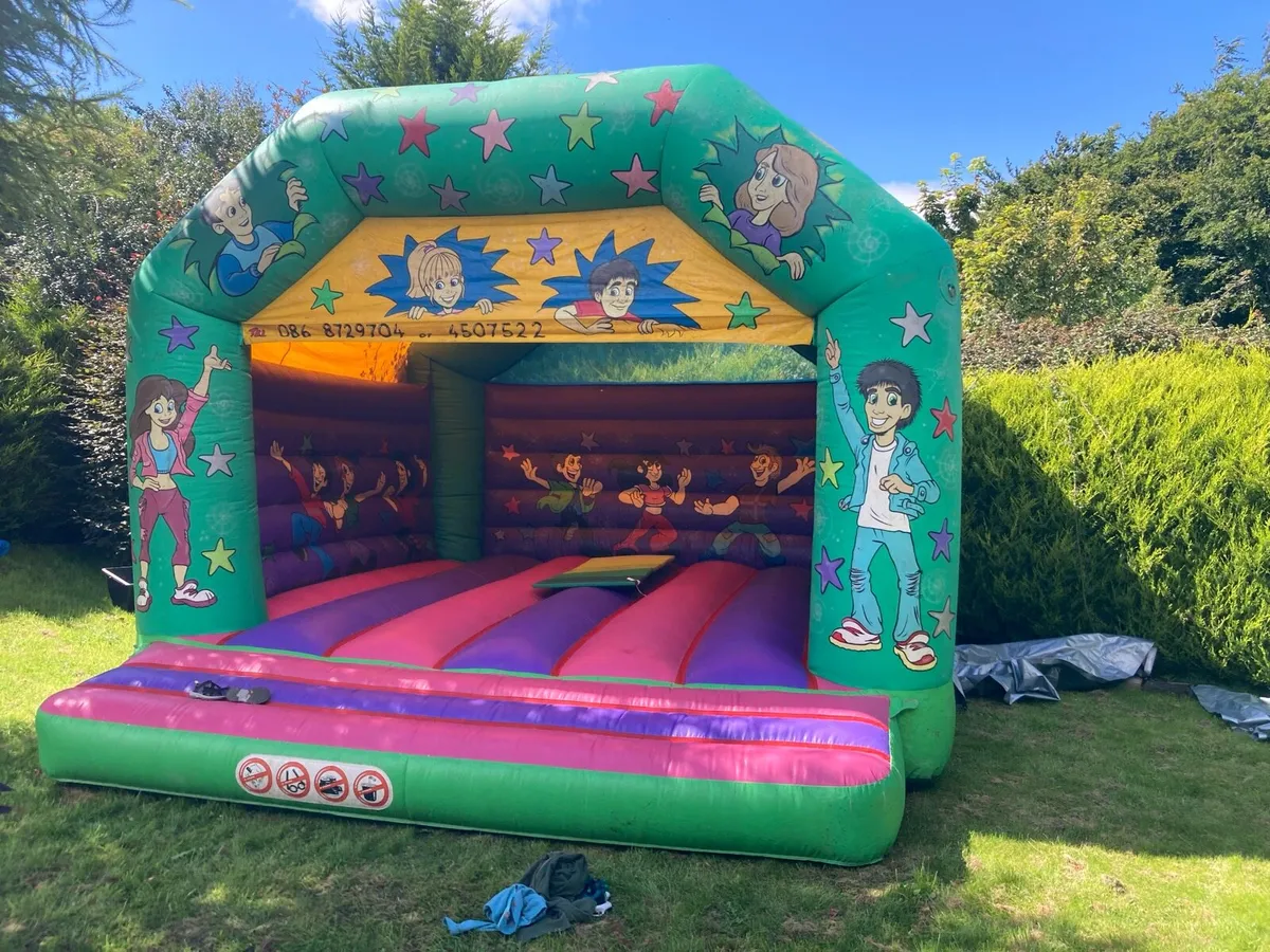 Bouncy Castle - Image 2