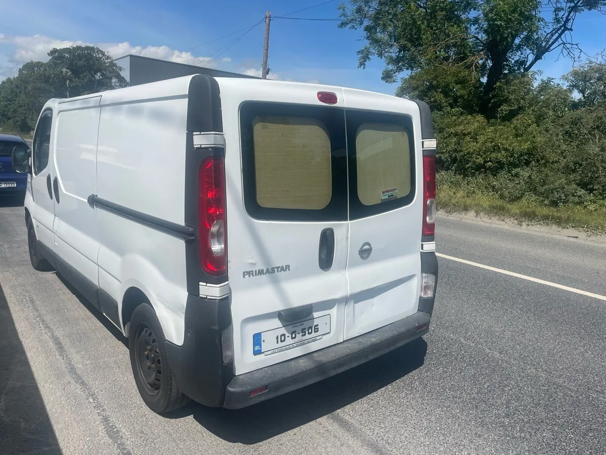 Nissan primastar 2010 - Image 2