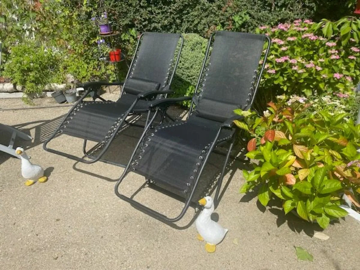 Pair of Garden Chair Recliners - Image 4