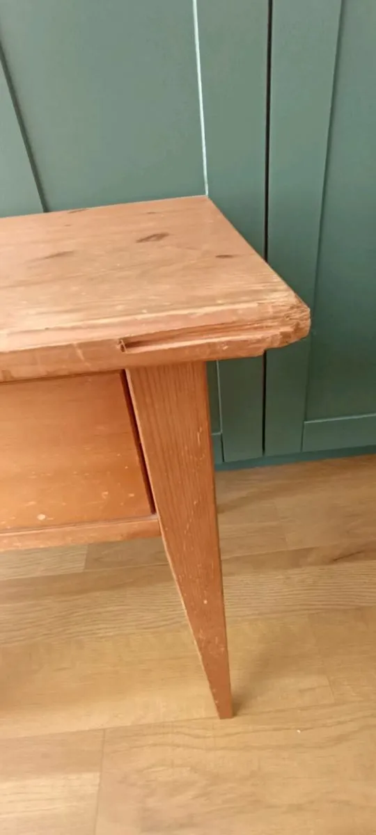 Bedside table - Image 3