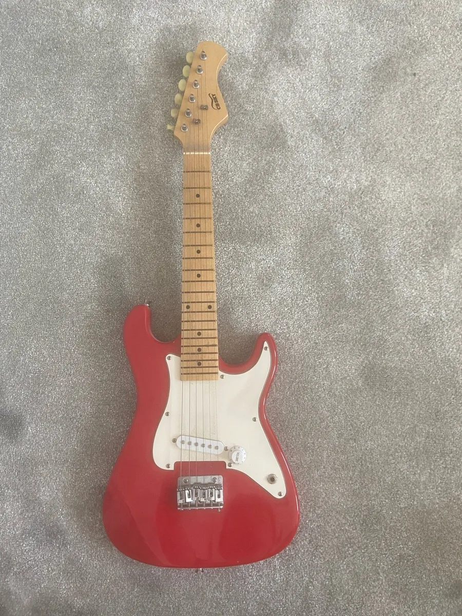 Guitars - Image 3
