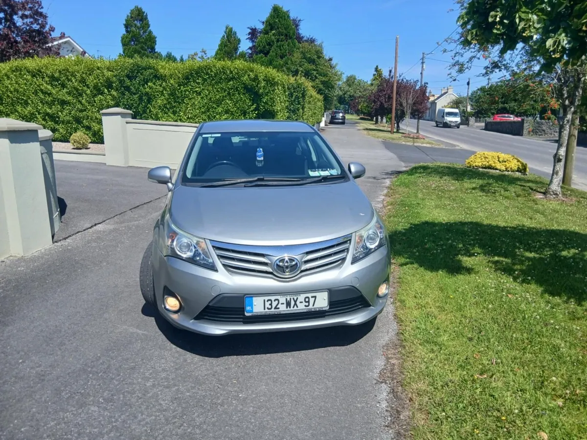 132 Toyota Avensis diesel - Image 2