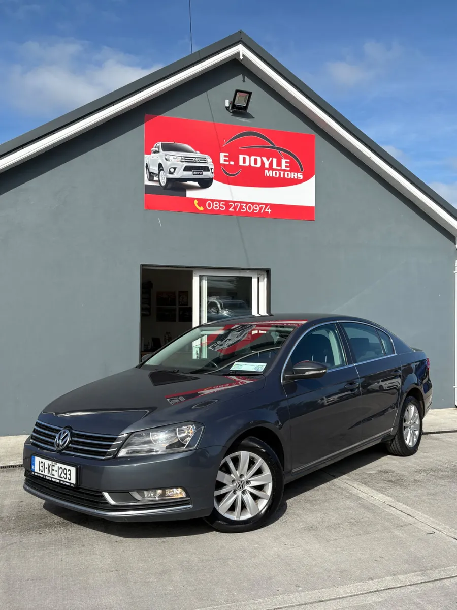 Volkswagen Passat 2013 - Image 3