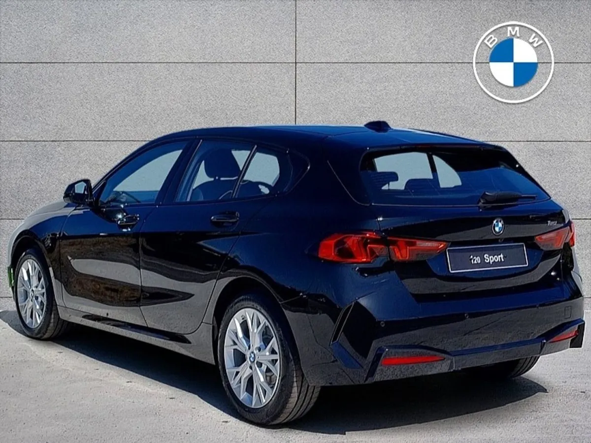 BMW 1 Series 120 Sport - Image 2