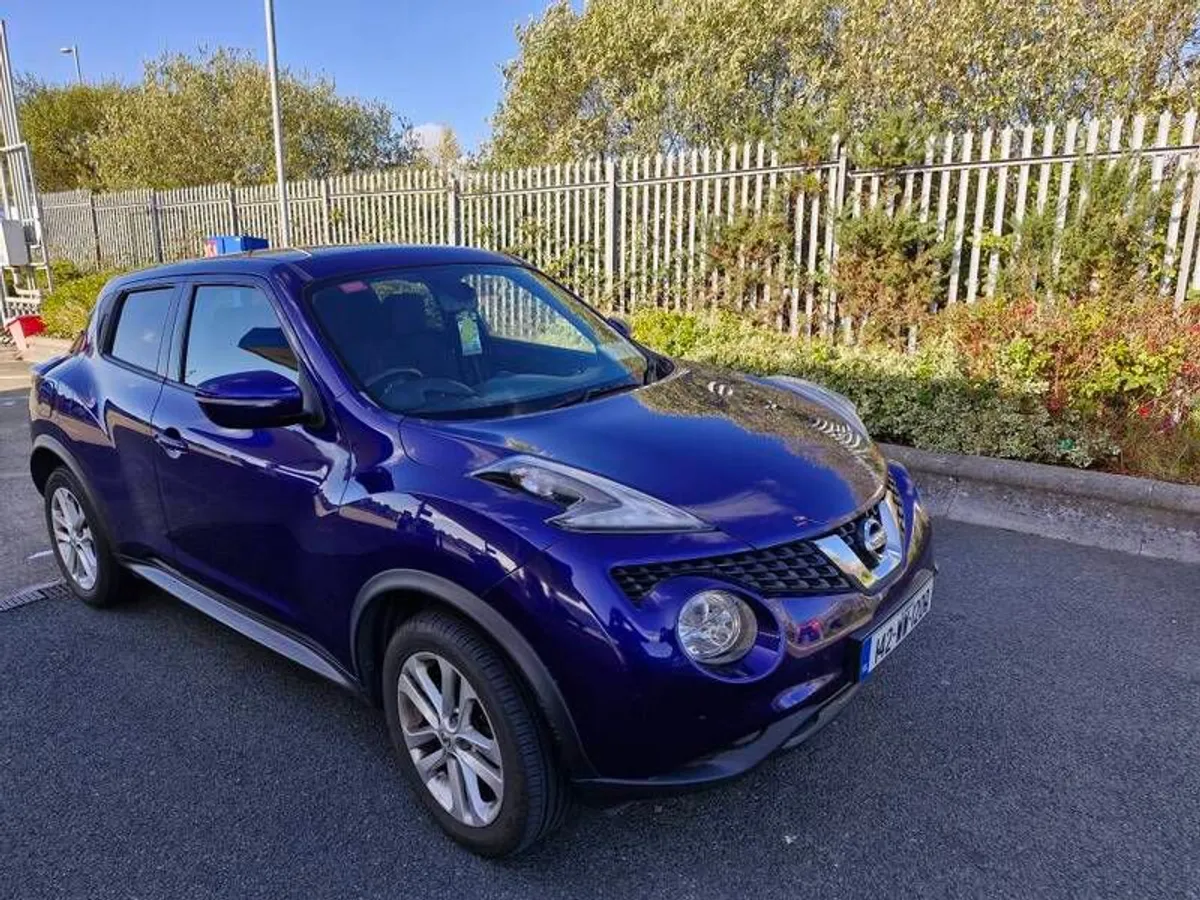 2014 Nissan Juke - Image 2