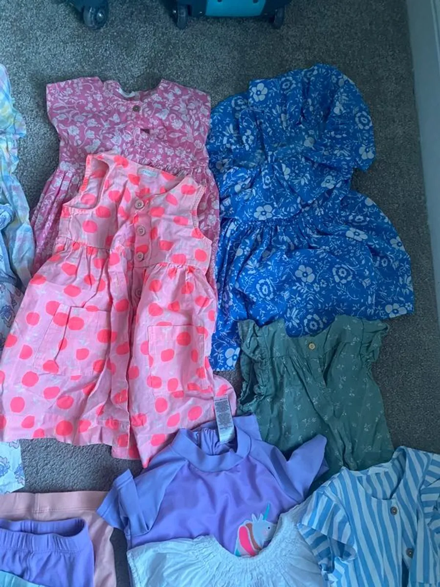 Girls summer clothes bundle - Image 2