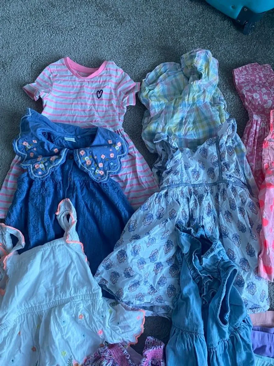 Girls summer clothes bundle - Image 3