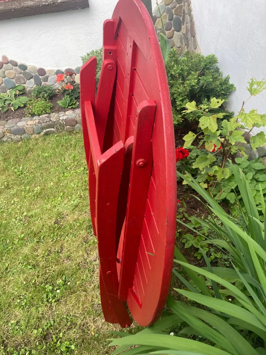 Garden table - Image 2