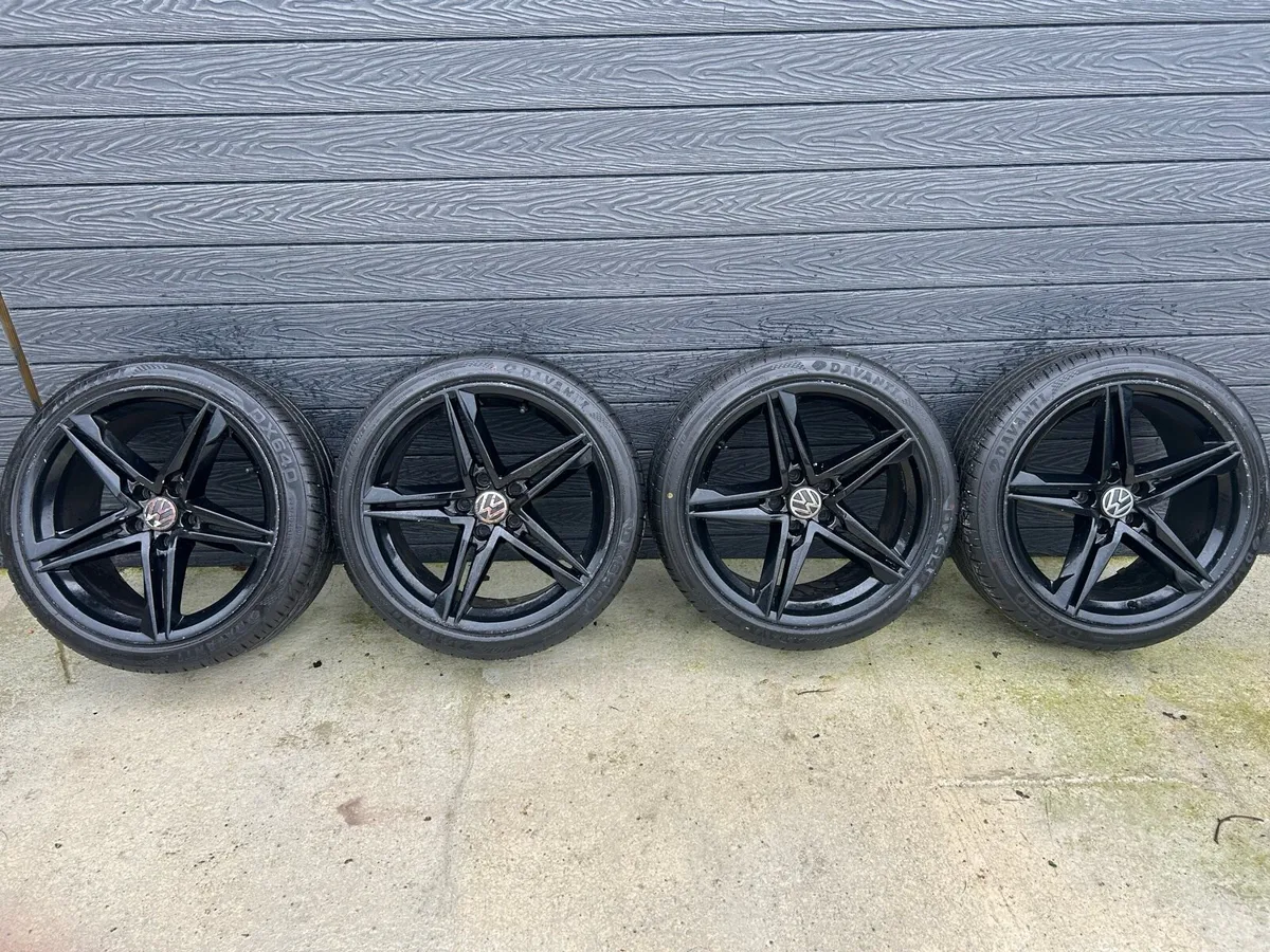 18” VOLKSWAGEN GOLF ALLOY WHEELS & TYRES - Image 2