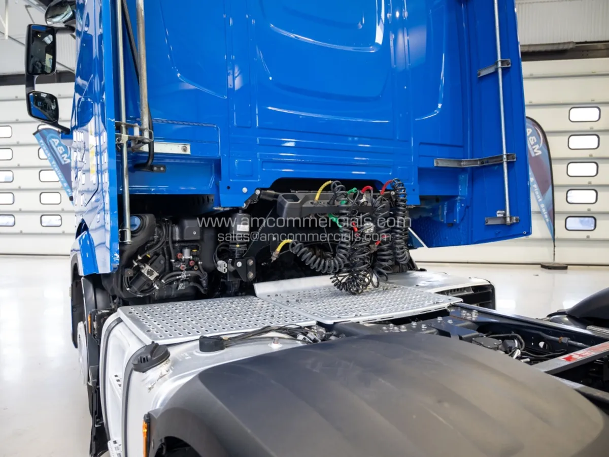 2022 (22) DAF XG 530 6X2 MIDLIFT - Image 4