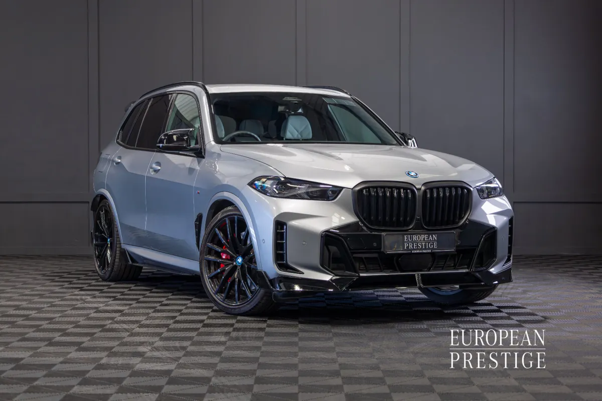 2025 BMW X5 X-Drive 50e M-Sport - Image 1