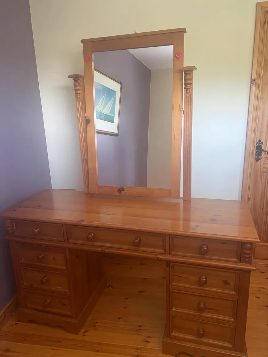 Solid Pine Dressing Table with Mirror – 9 Drawers