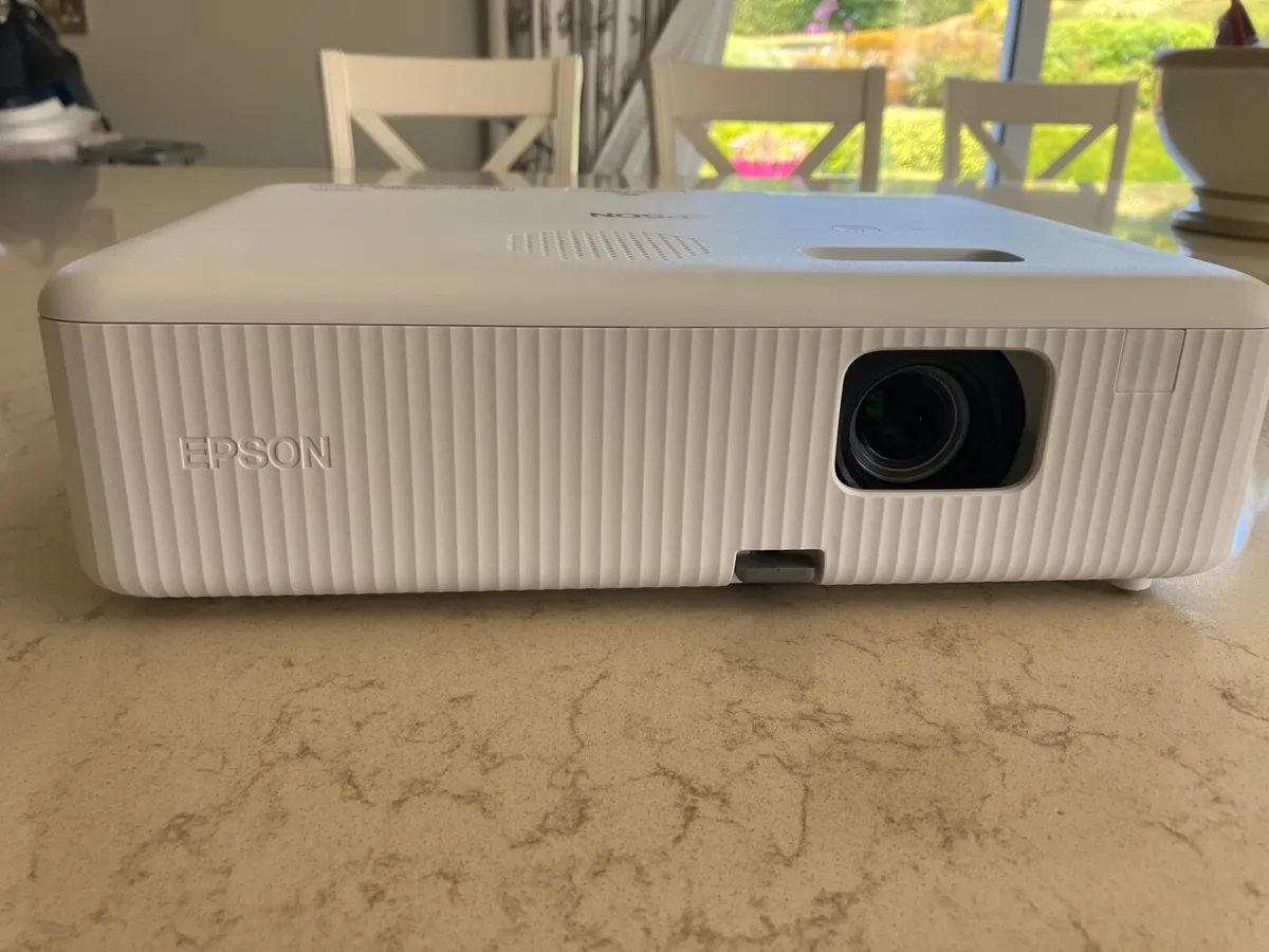 Projector - Image 2