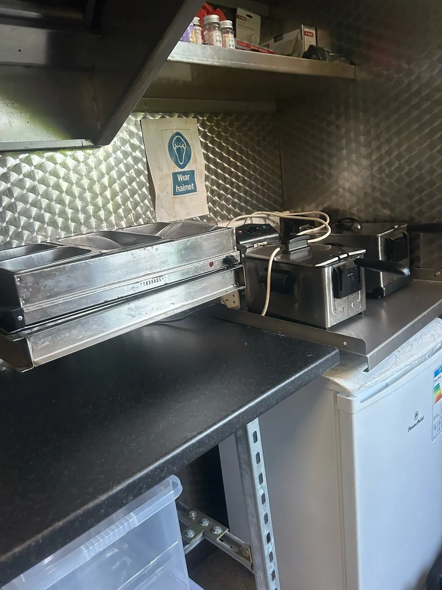 Mobile Food Truck - Image 4