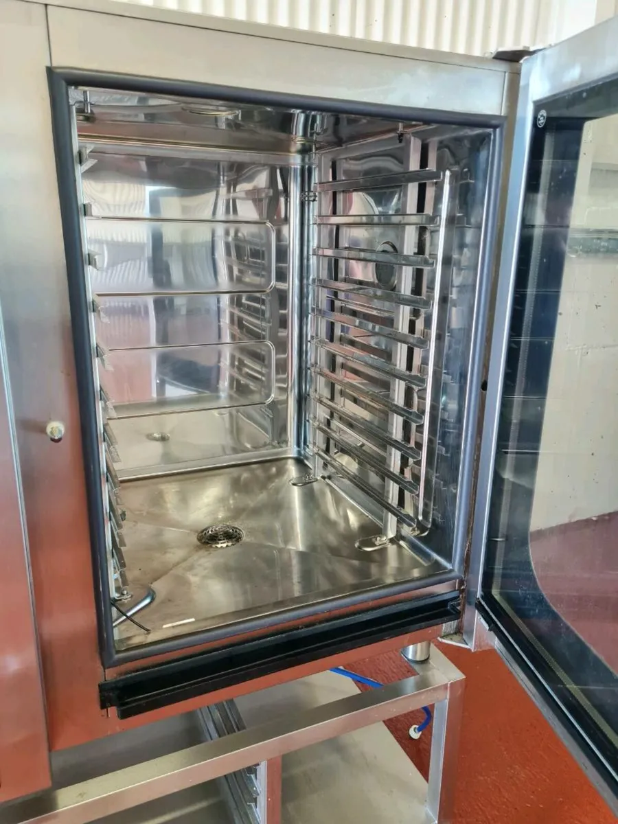MKN FlexiCombi Lpg Gas Combi Oven - Image 4