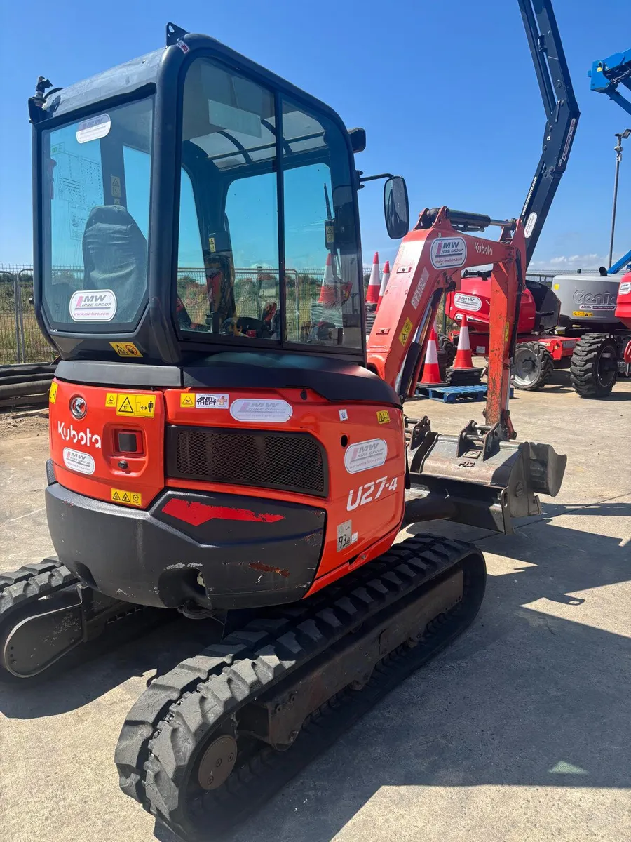 Kubota U27-4 Mini Digger - Image 2