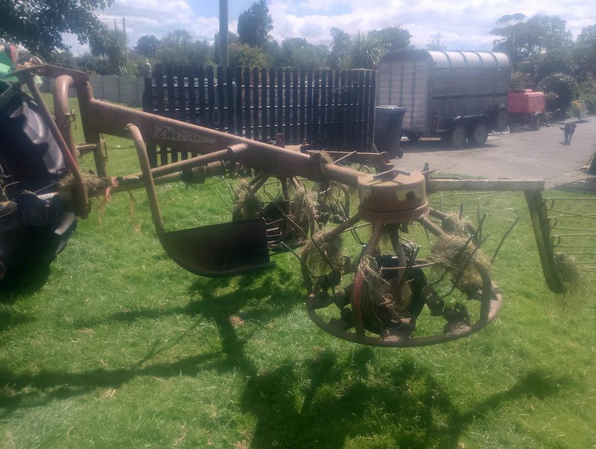 Hay bob - Image 1