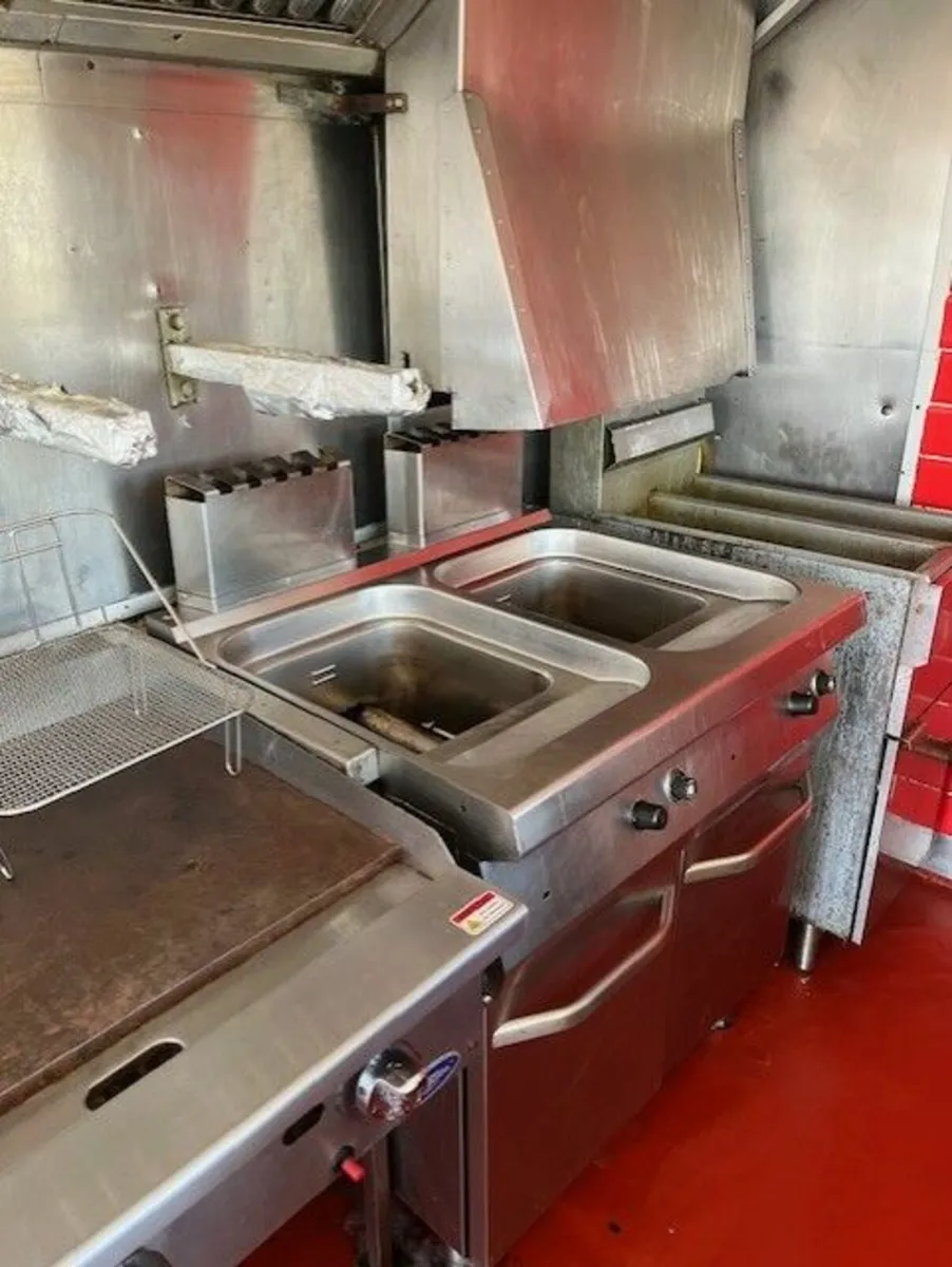 Food Trailer for Sale - Fully Equipped & 5 - Image 4