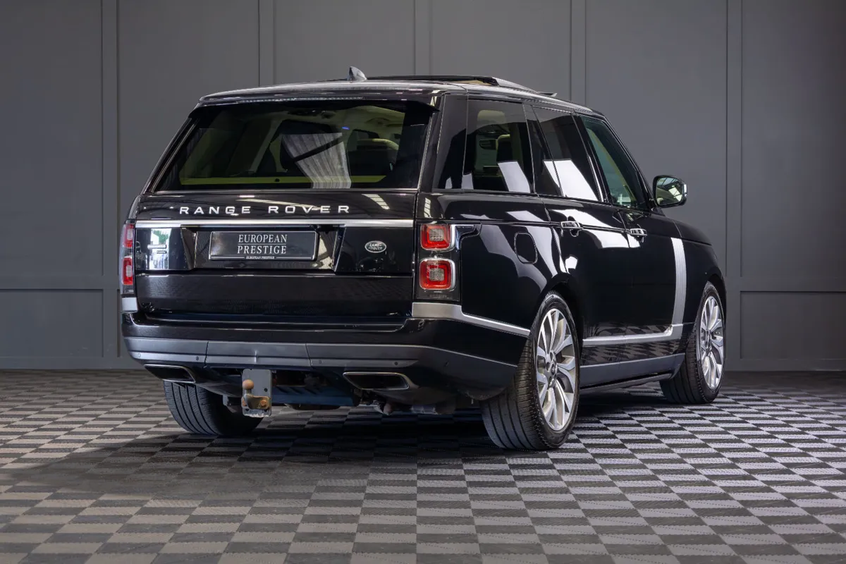 2019 Range Rover Vogue Autobiography P400e - Image 3