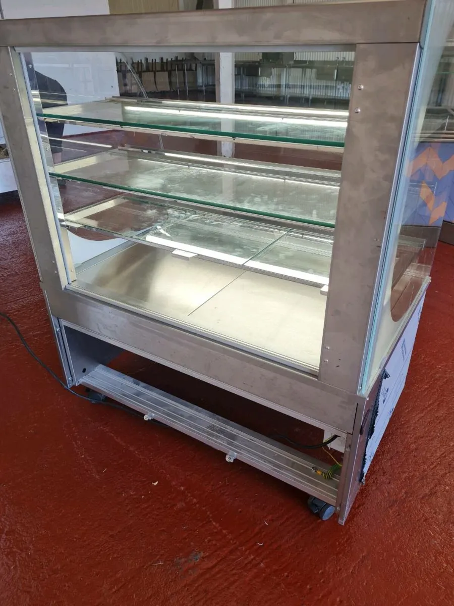 Ambient Display Cabinet - Image 3