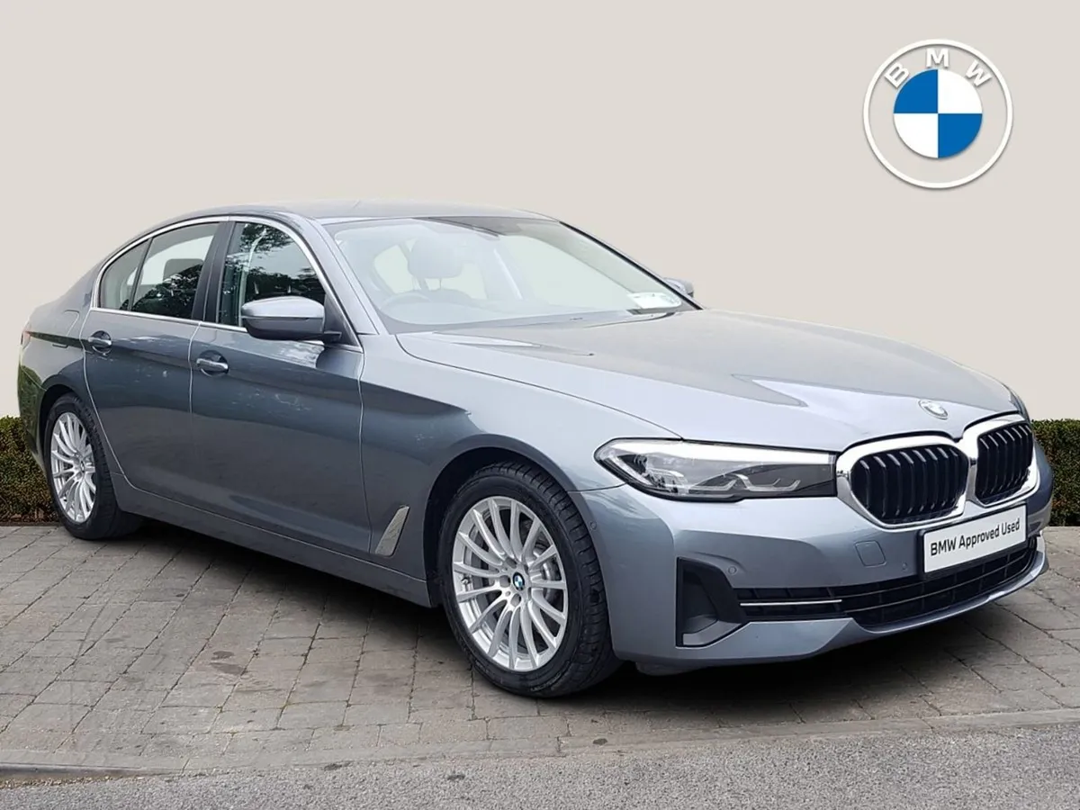 BMW 5 Series 520d SE - Image 1