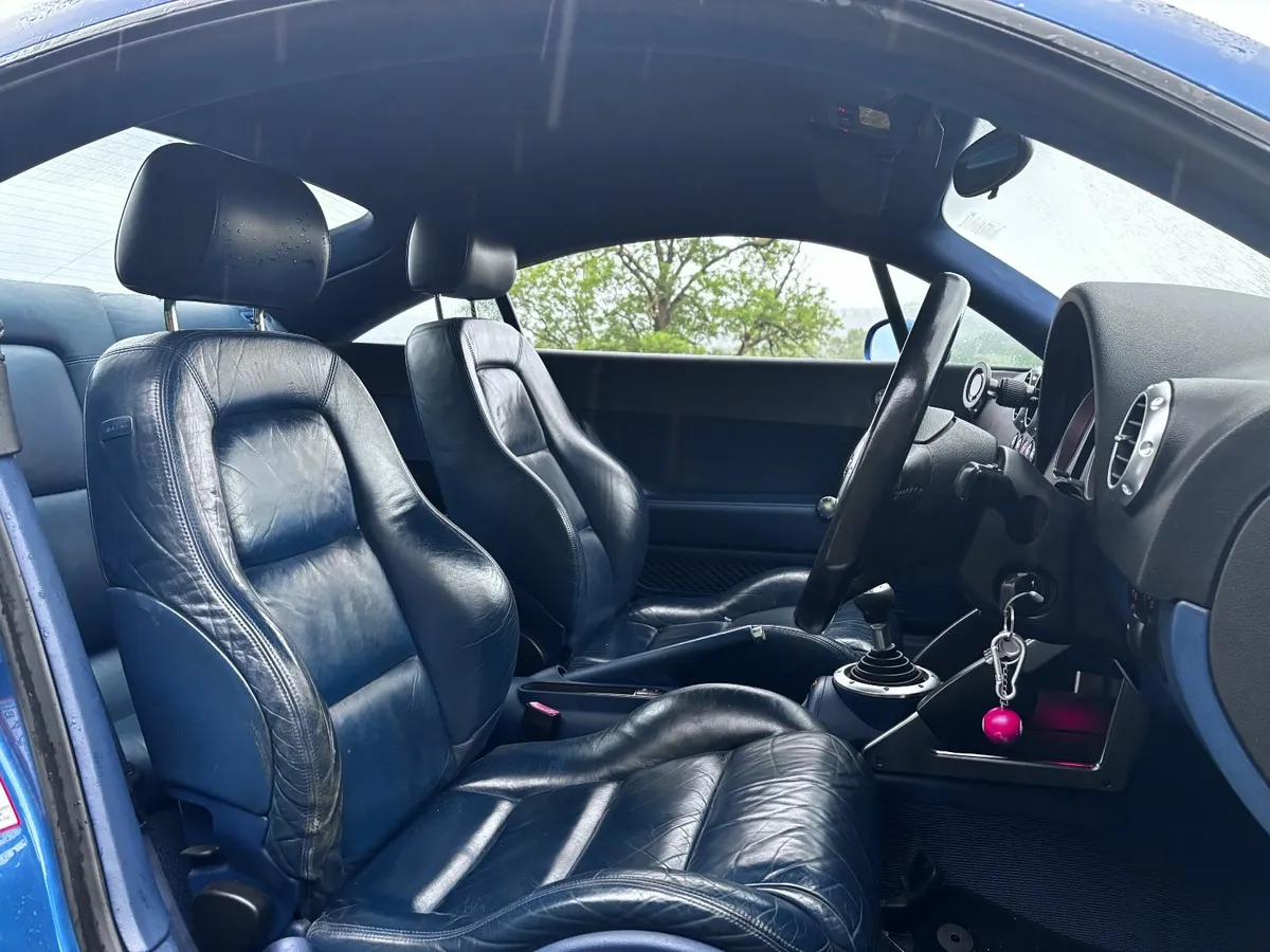 2001 Audi TT - Repair / Parts - Image 3