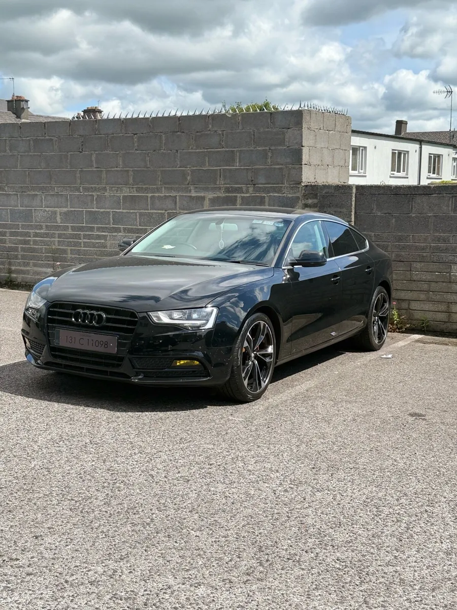 Audi a 5 - Image 1