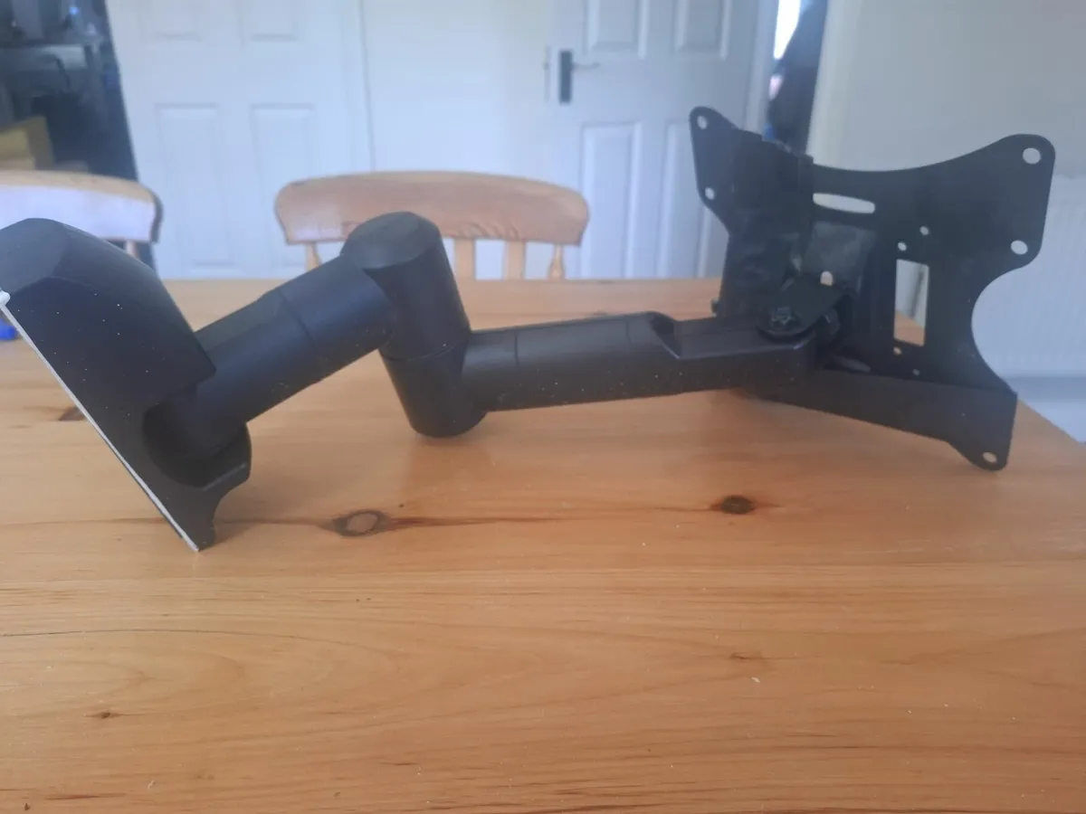 Tv wall mounted bracket - Image 1