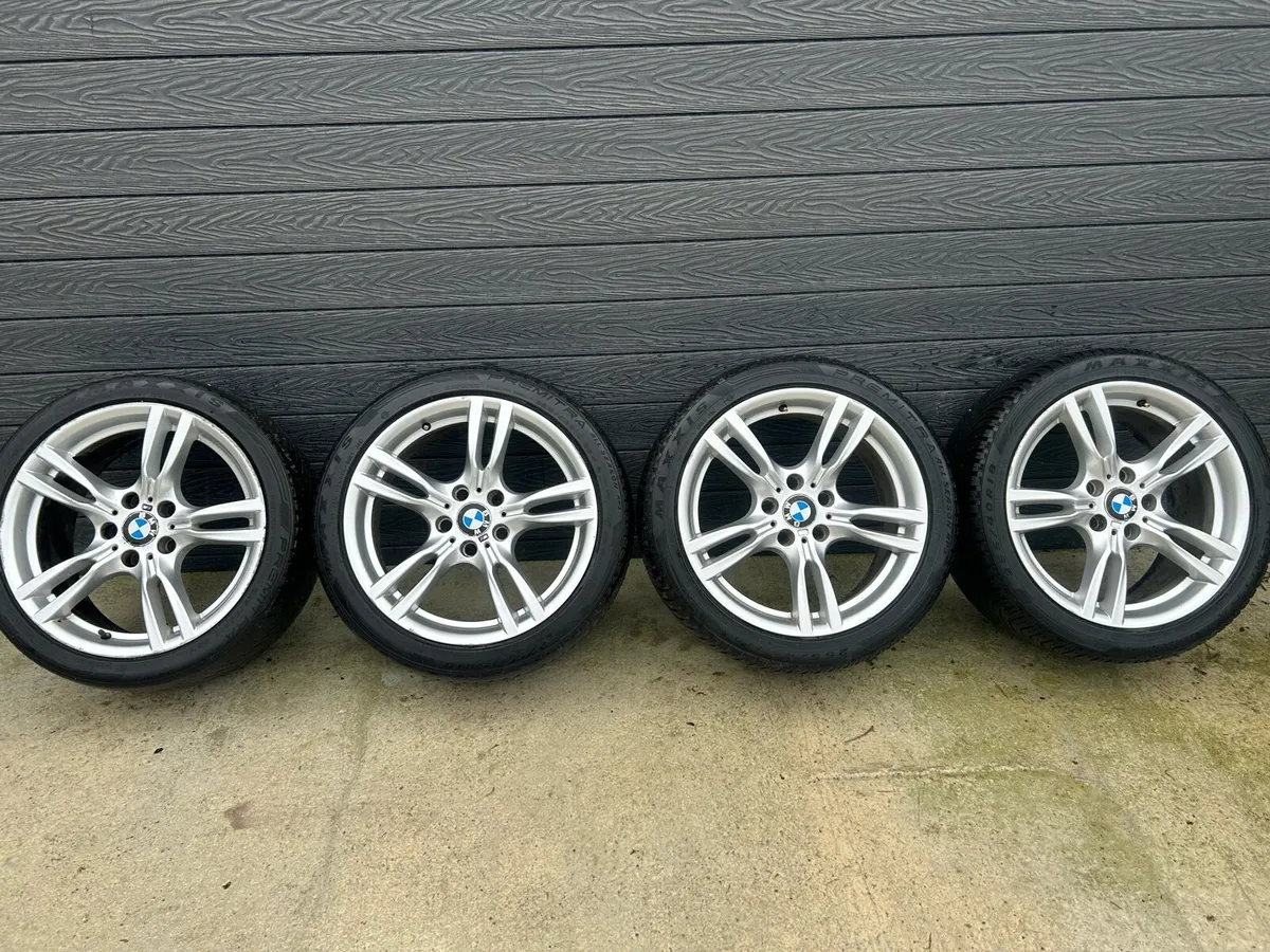 18” GENUINE BMW 5 SERIES ALLOY WHEELS & TYRES - Image 2
