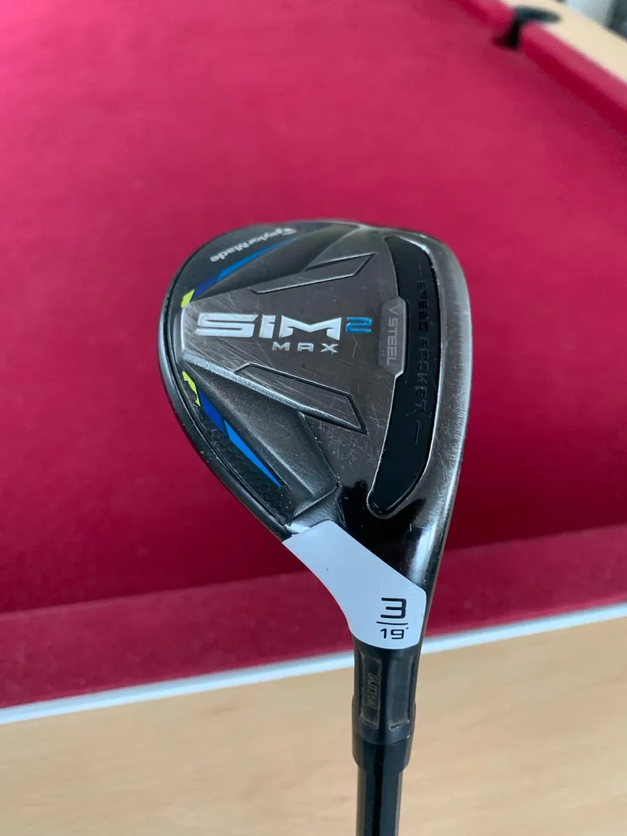 Golf Club - Image 1