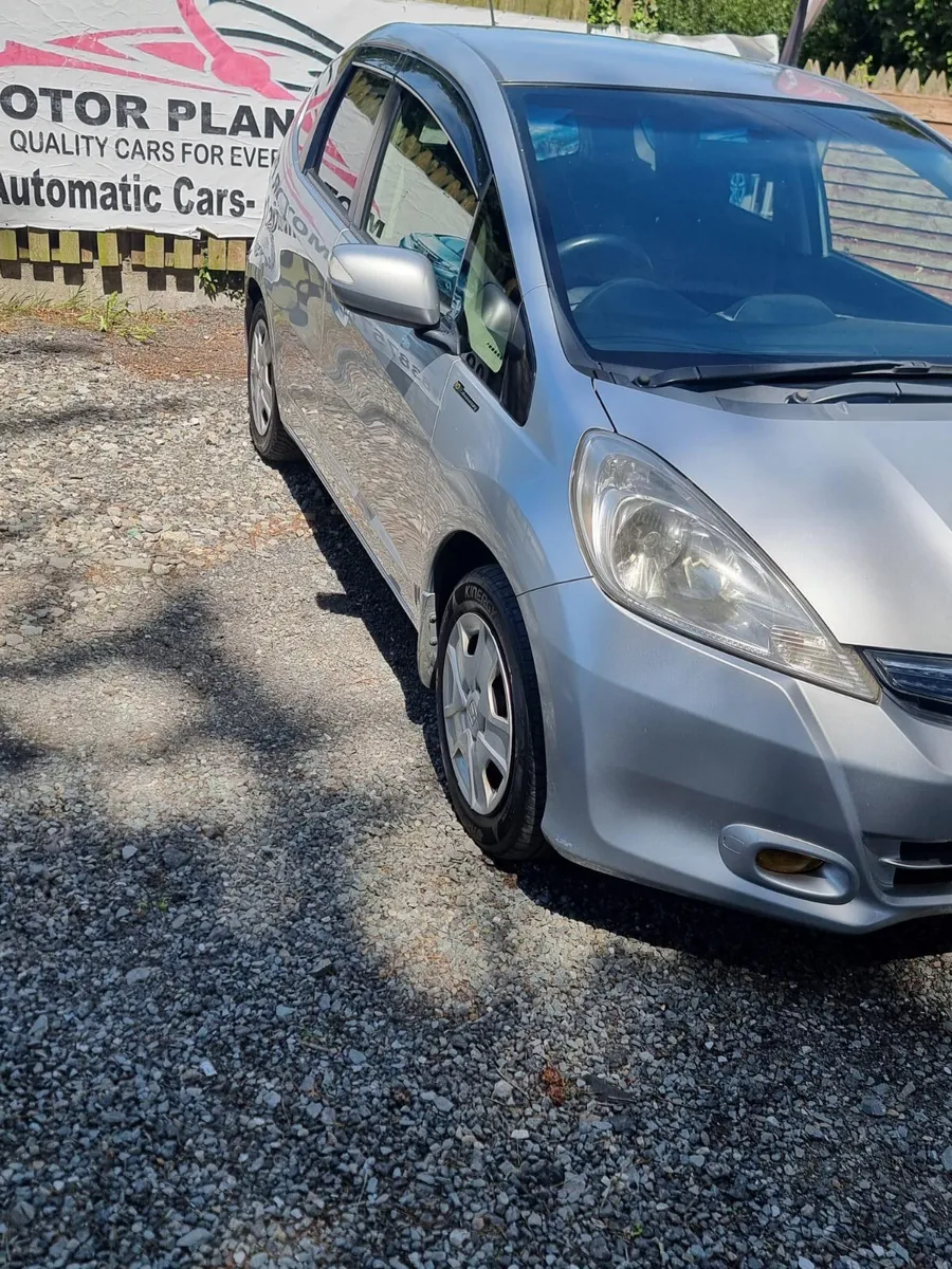 2012 Honda Fit 1.3 Hybrid Automatic - Image 2