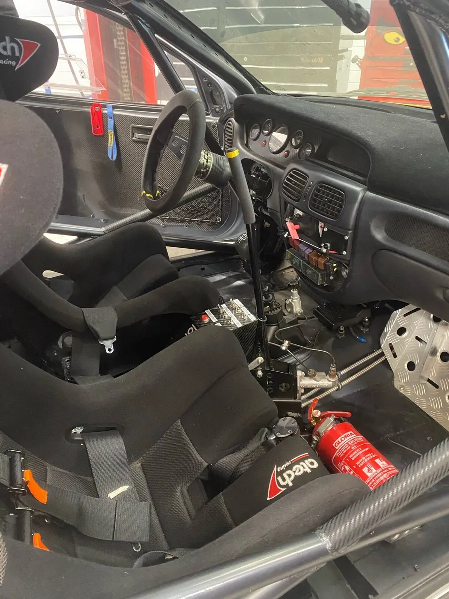 Car - Image 2