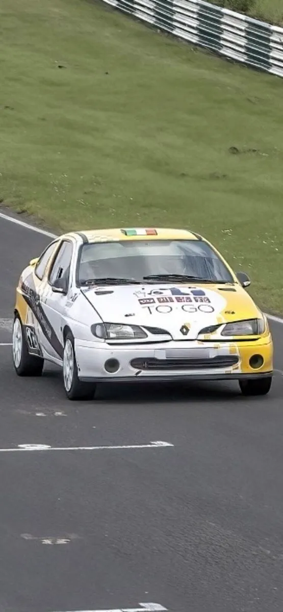 Car - Image 1