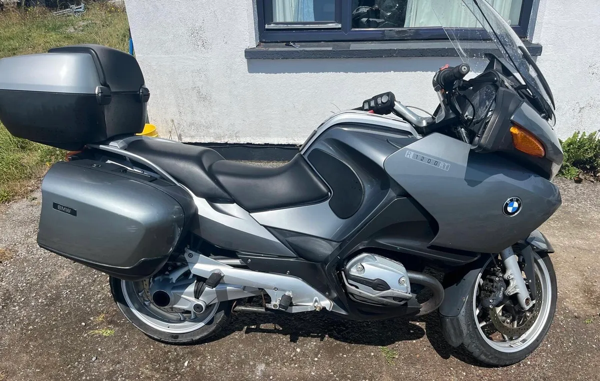 Motorbike - Image 2